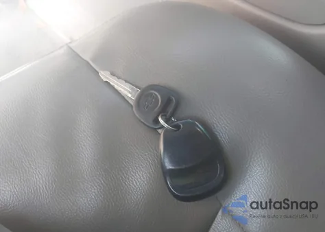 2004 Chevrolet Tahoe Lt z USA, uszkodzony, nr VIN 1GNEC13Z24R306588